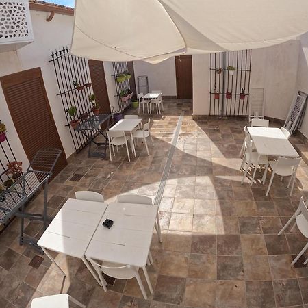 Apartamentos La Encarnacion III ลอสอัลกาซาเรส ภายนอก รูปภาพ