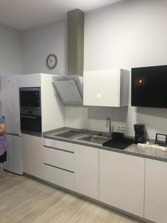 Apartamentos La Encarnacion III ลอสอัลกาซาเรส ภายนอก รูปภาพ