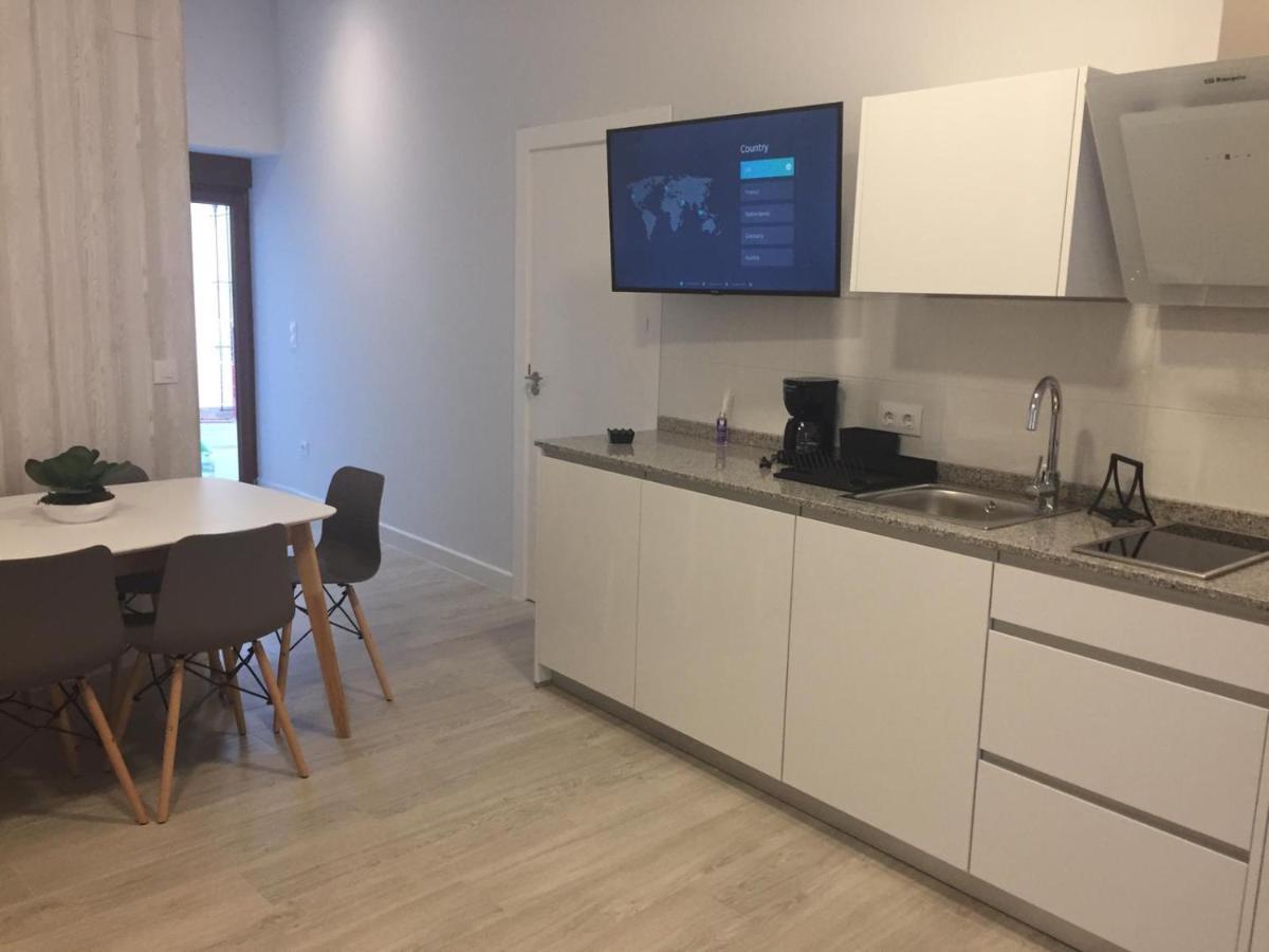 Apartamentos La Encarnacion III ลอสอัลกาซาเรส ภายนอก รูปภาพ
