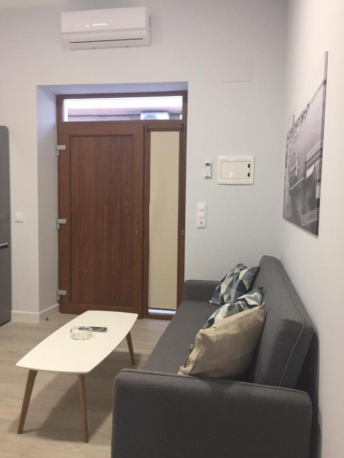 Apartamentos La Encarnacion III ลอสอัลกาซาเรส ภายนอก รูปภาพ