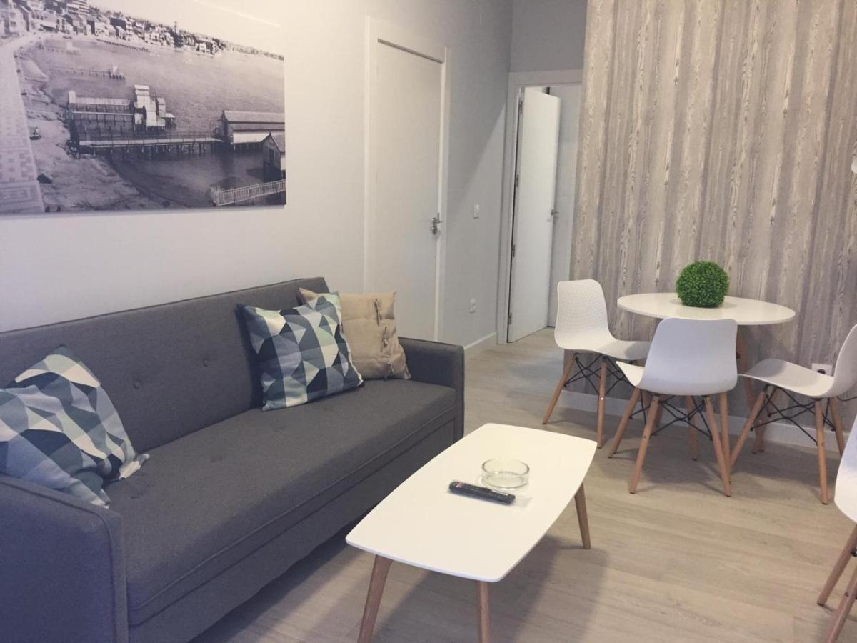 Apartamentos La Encarnacion III ลอสอัลกาซาเรส ภายนอก รูปภาพ