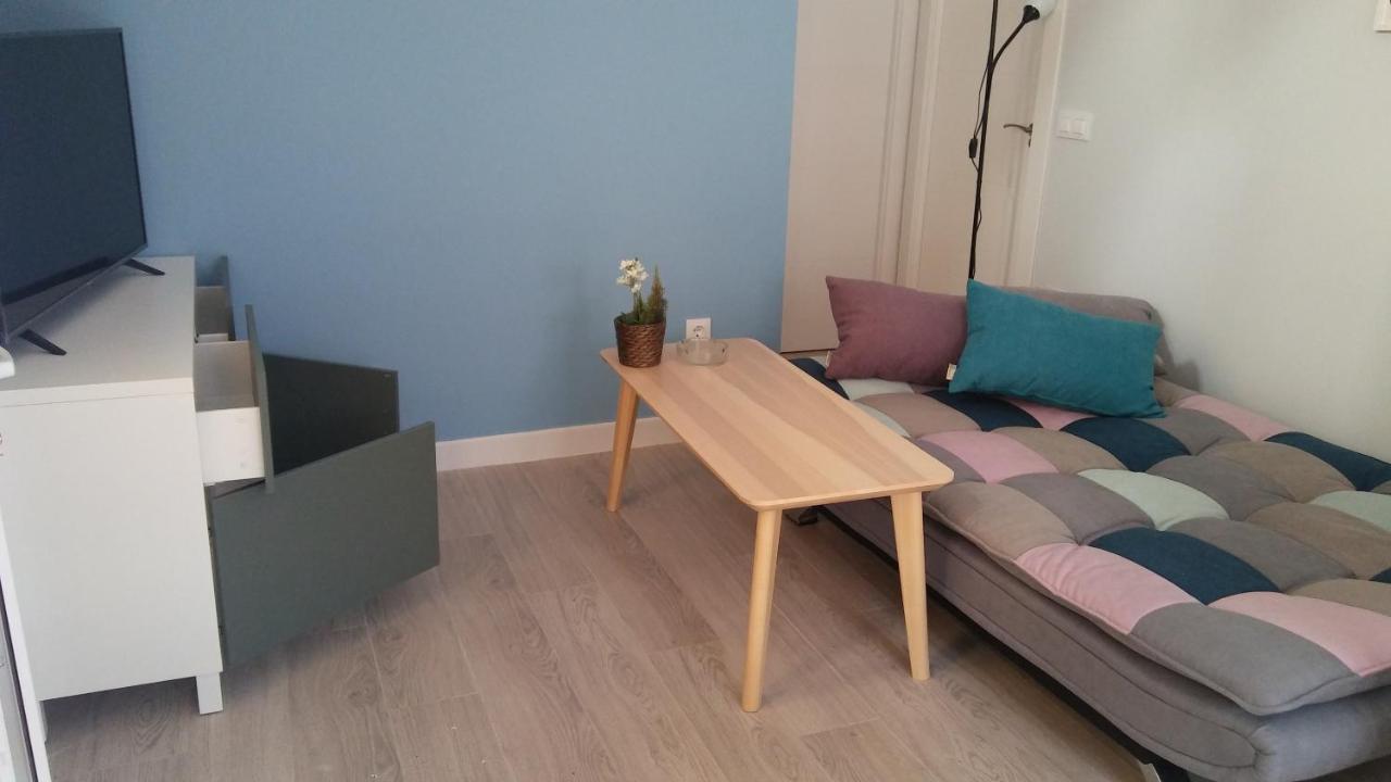 Apartamentos La Encarnacion III ลอสอัลกาซาเรส ภายนอก รูปภาพ