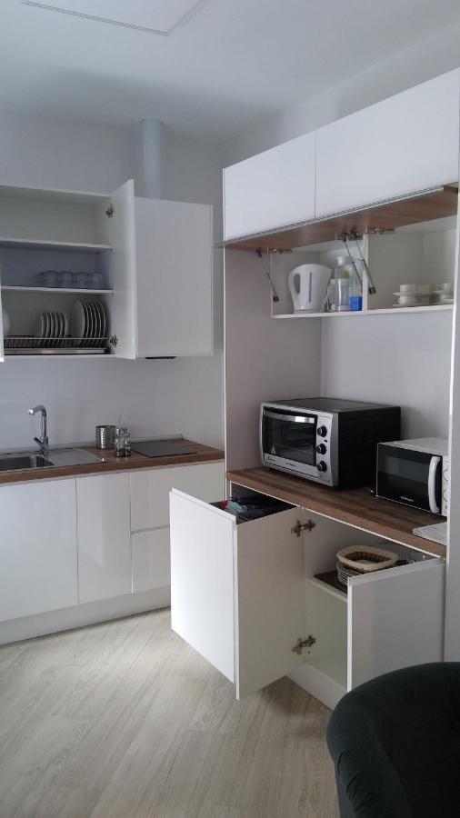 Apartamentos La Encarnacion III ลอสอัลกาซาเรส ภายนอก รูปภาพ