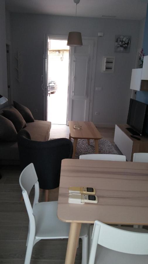 Apartamentos La Encarnacion III ลอสอัลกาซาเรส ภายนอก รูปภาพ