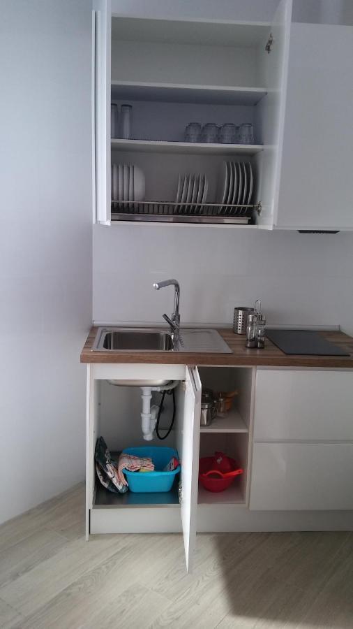 Apartamentos La Encarnacion III ลอสอัลกาซาเรส ภายนอก รูปภาพ