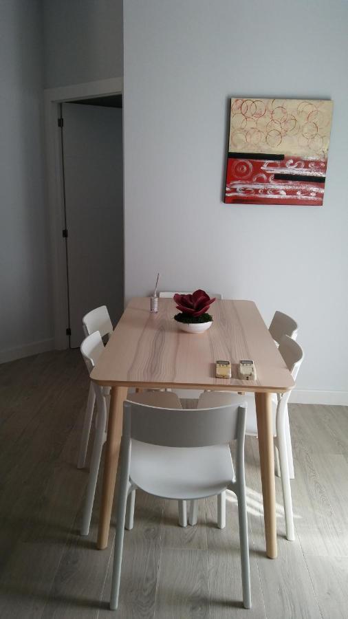 Apartamentos La Encarnacion III ลอสอัลกาซาเรส ภายนอก รูปภาพ